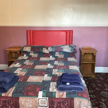 Fawlty Towers Hotel Great Yarmouth Eksteriør billede